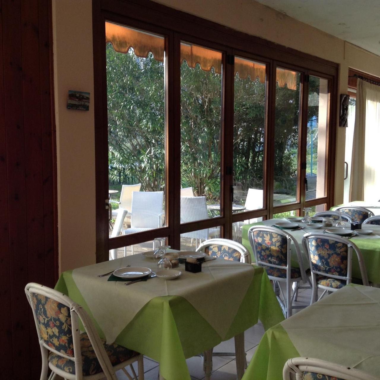Hotel Villa Cristina ISOLA D'ELBA Exterior foto