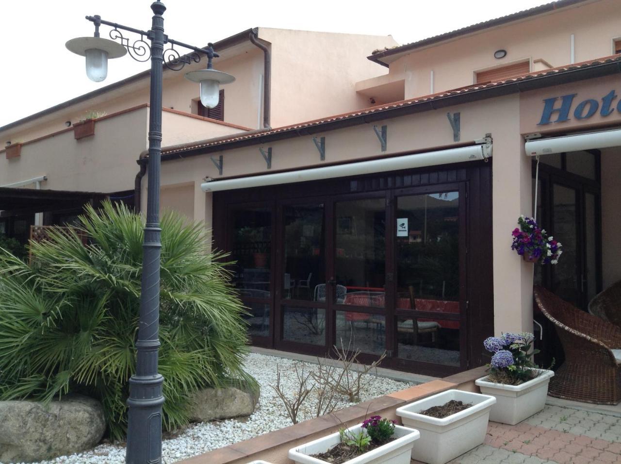 Hotel Villa Cristina ISOLA D'ELBA Exterior foto